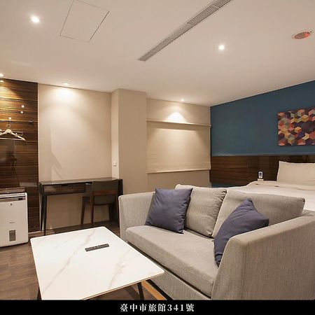 P&F Hotel Taichung Exterior photo