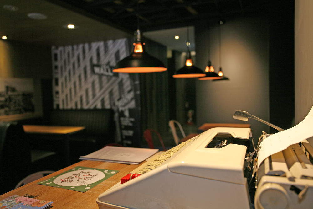 P&F Hotel Taichung Exterior photo