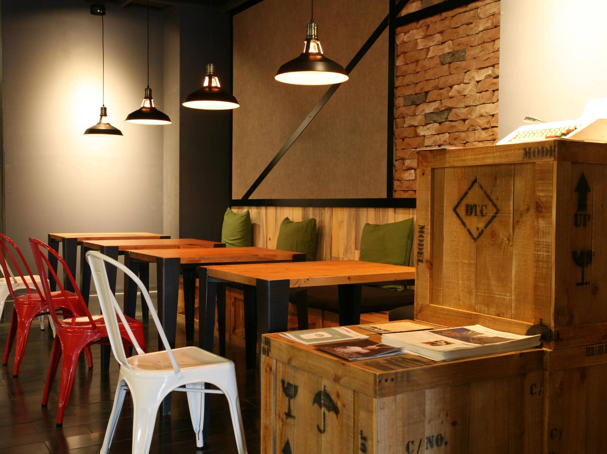 P&F Hotel Taichung Exterior photo